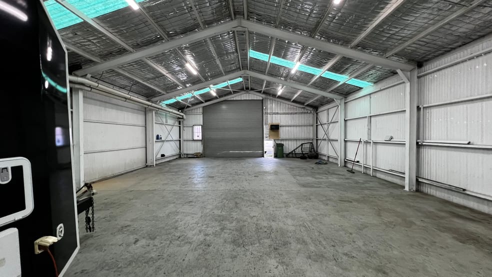 Click to view all images 1-5 MORRISON STREET Portsmith QLD 4870 - Image 2