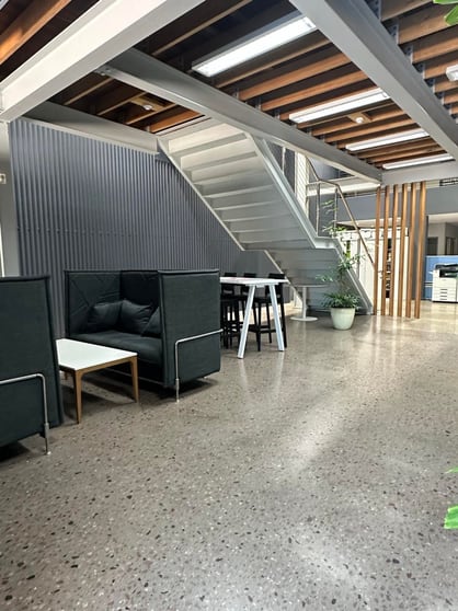 Click to view all images 2/637 Stuart Highway Berrimah NT 0828 - Image 3