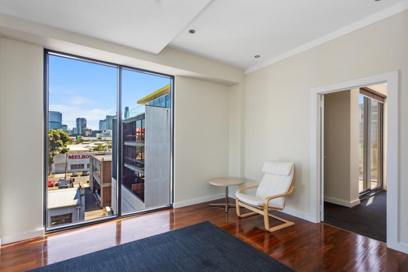 Click to view all images Suite/7/2 Kent Place South Melbourne VIC 3205 - Image 3