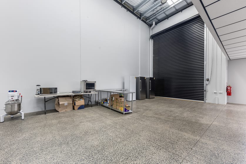 Click to view all images 12/1628-1638 Centre Road Springvale VIC 3171 - Image 3