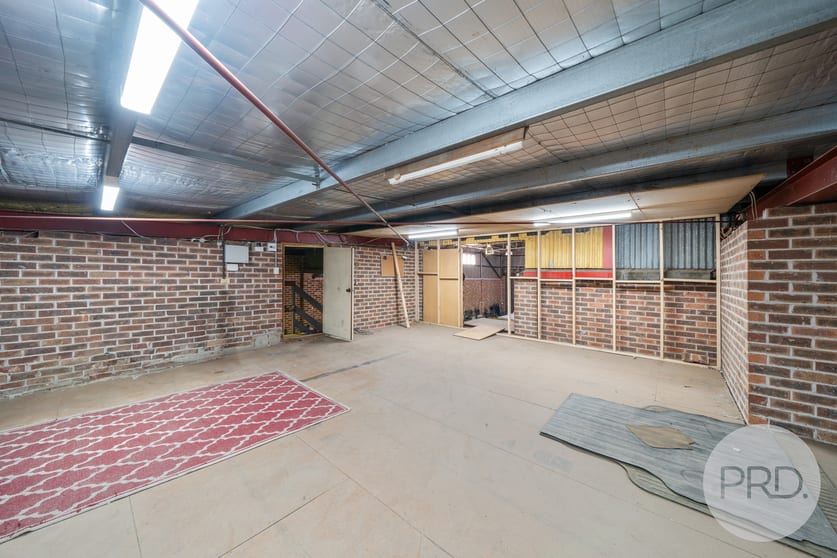 Click to view all images 373 Edward Street Wagga Wagga NSW 2650 - Image 3
