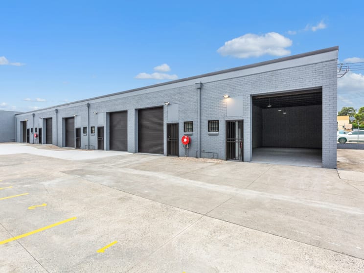 Click to view all images Multiple Options/3 Anvil Road Seven Hills NSW 2147 - Image 1