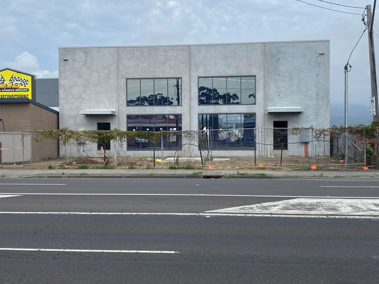Click to view all images 186 Princes Highway Albion Park Rail NSW 2527 - Image 2