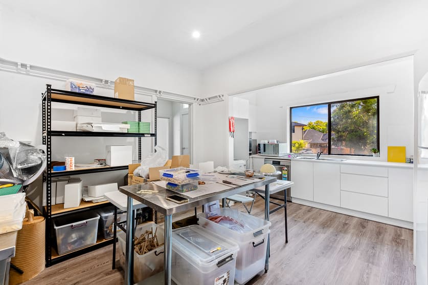 Click to view all images 6/457 Old South Head Road Rose Bay NSW 2029 - Image 3