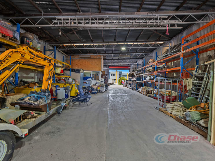 Click to view all images 10 Aquarium Avenue Hemmant QLD 4174 - Image 2