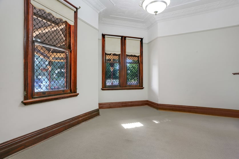 Click to view all images 60 Francis Street Richmond NSW 2753 - Image 2