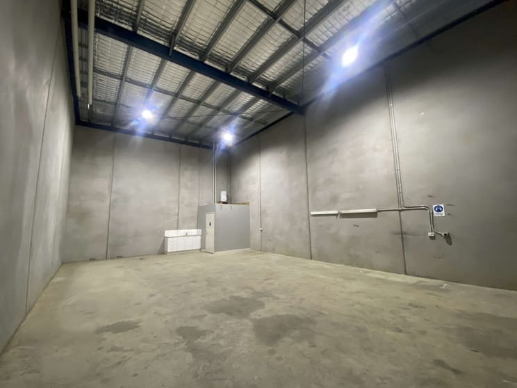 Click to view all images 2/14 Birkett Place South Geelong VIC 3220 - Image 2