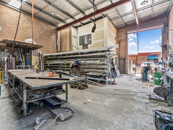 Click to view all images Wetherill Park NSW 2164 - Image 2