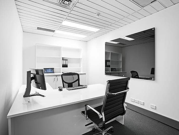 Click to view all images 702/161 Walker Street North Sydney NSW 2060 - Image 3