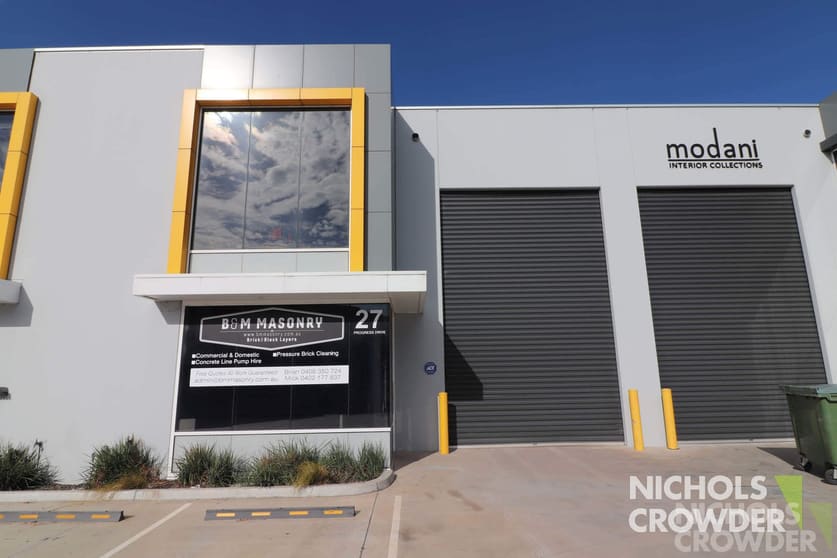 Click to view all images 27 Progress Drive Carrum Downs VIC 3201 - Image 1