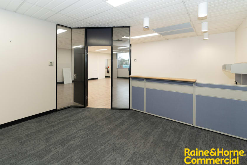 Suite 1/11-15 Baylis street Wagga Wagga NSW 2650 - Image 1