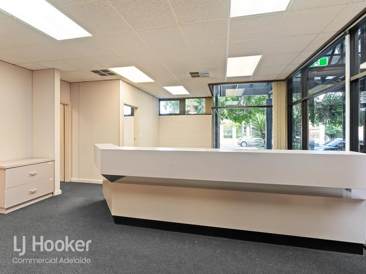 Click to view all images 1/246 Melbourne Street North Adelaide SA 5006 - Image 2
