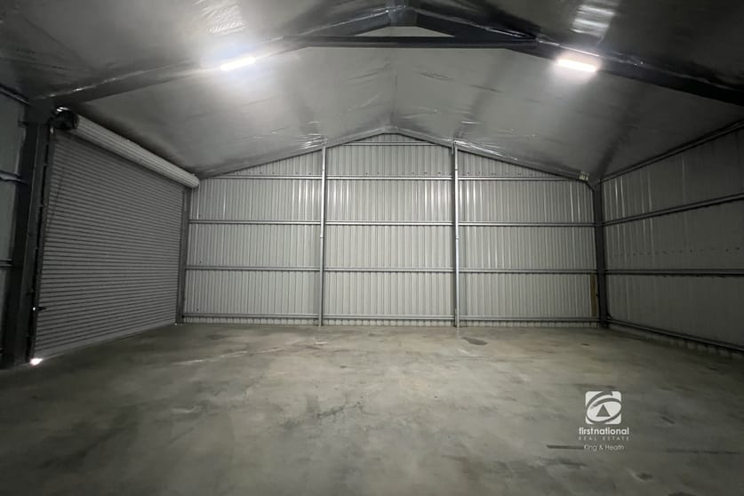 Click to view all images 1/30 Rovan Place Bairnsdale VIC 3875 - Image 2