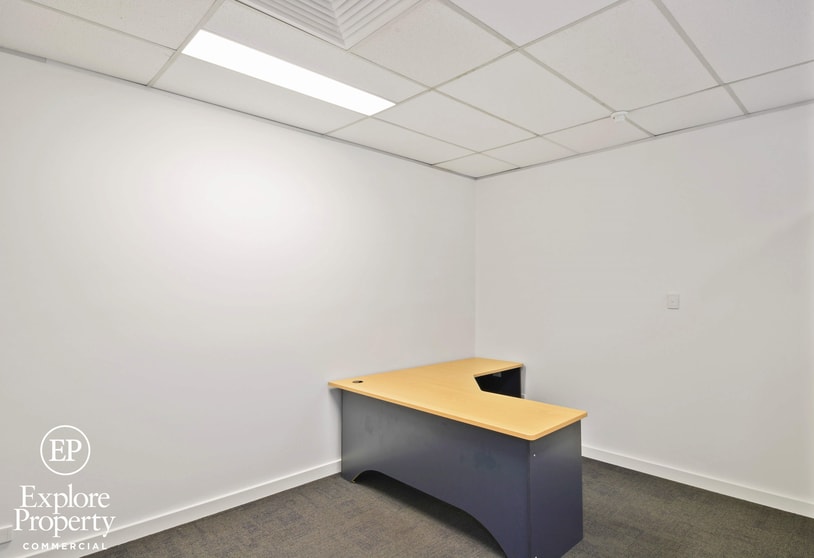 Click to view all images 55 Gordon Street Mackay QLD 4740 - Image 3
