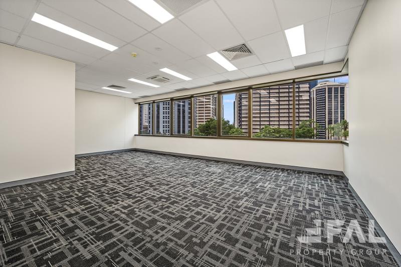 Click to view all images Level 2 Suite 6/113 Wickham Terrace Spring Hill QLD 4000 - Image 1