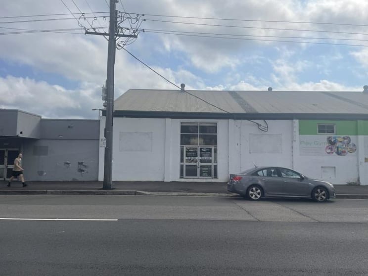 Click to view all images Shop 1/300-310 Mann Street Gosford NSW 2250 - Image 1