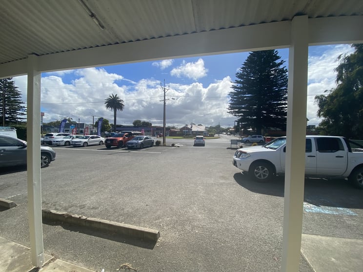 Click to view all images 5/64-66 Vict Victoria Street Victor Harbor SA 5211 - Image 1
