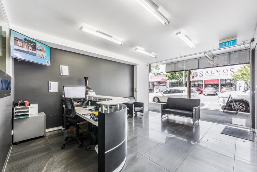 Click to view all images 515 Hampton Street Hampton VIC 3188 - Image 2