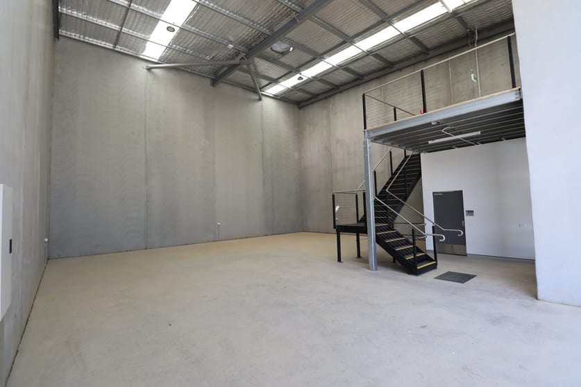Click to view all images 16/2 Indigo Loop Yallah NSW 2530 - Image 2