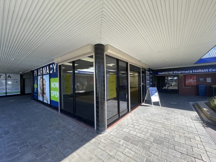 Click to view all images 3A/Unit 8/1 Zwerner Drive Hallett Cove SA 5158 - Image 2