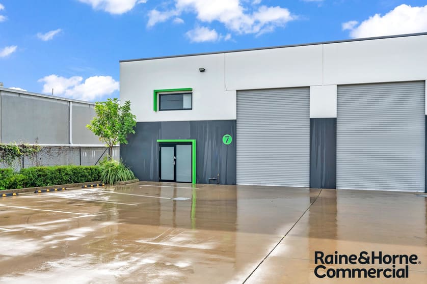 Click to view all images 7/5 Edge Street Boolaroo NSW 2284 - Image 1