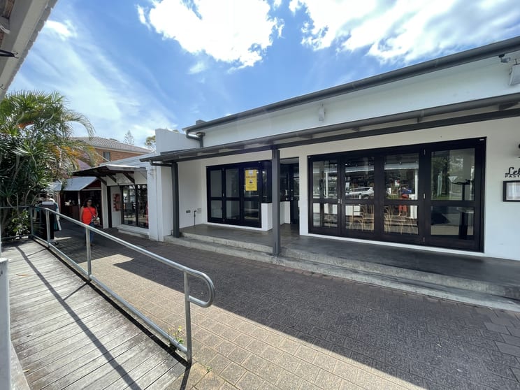 Click to view all images Shop 2/3 Park Street Brunswick Heads NSW 2483 - Image 2
