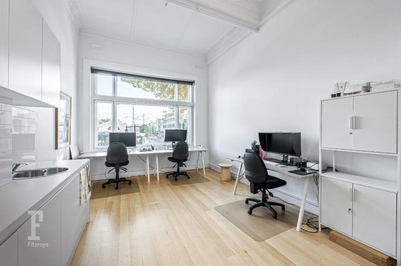 Click to view all images 151/129 Fitzroy Street St Kilda VIC 3182 - Image 2