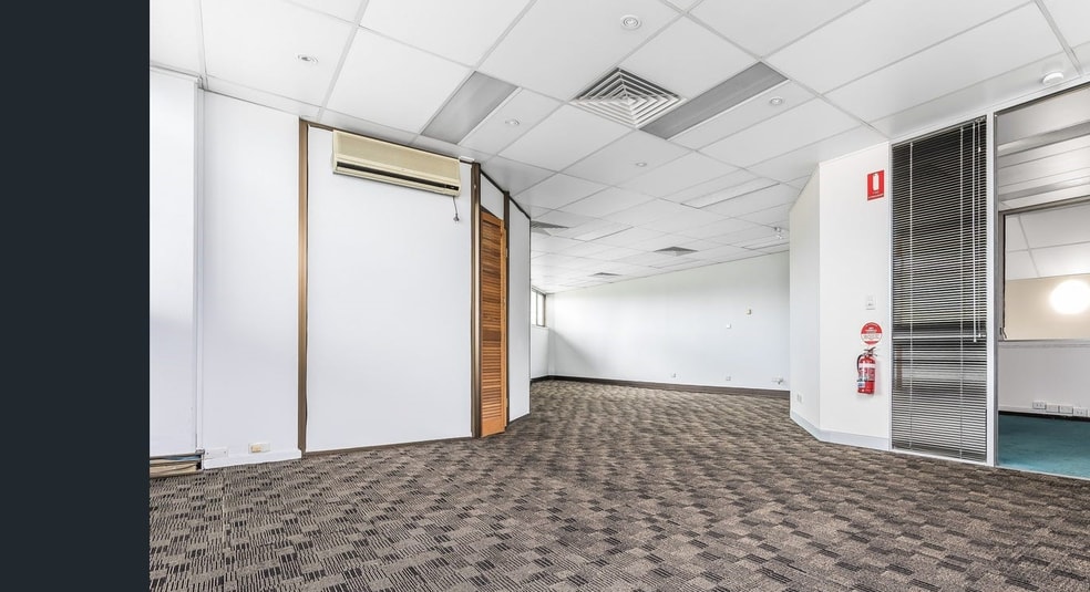 Click to view all images 3/468 Enoggera Road Alderley QLD 4051 - Image 2