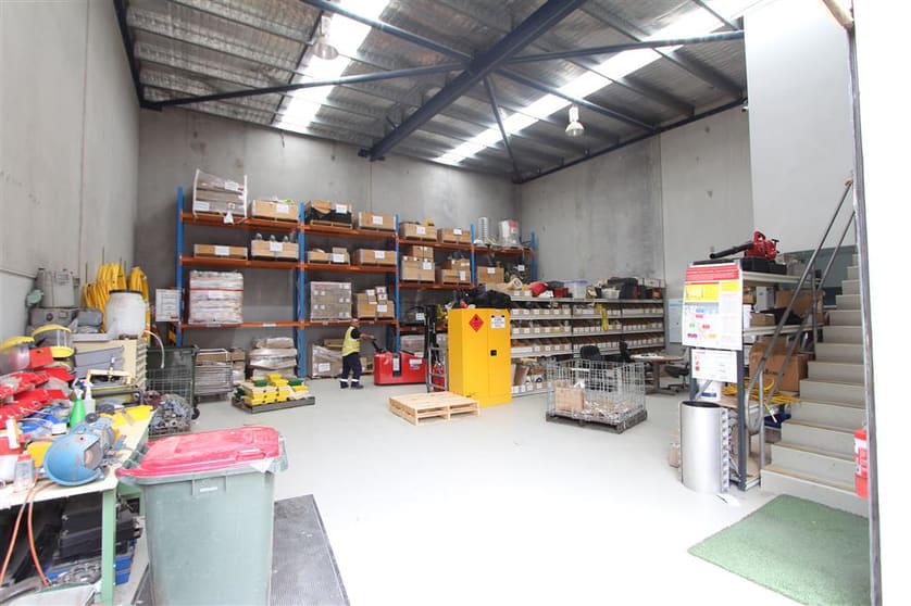 Click to view all images Units 15 & 16/109a Bonds Road Riverwood NSW 2210 - Image 3