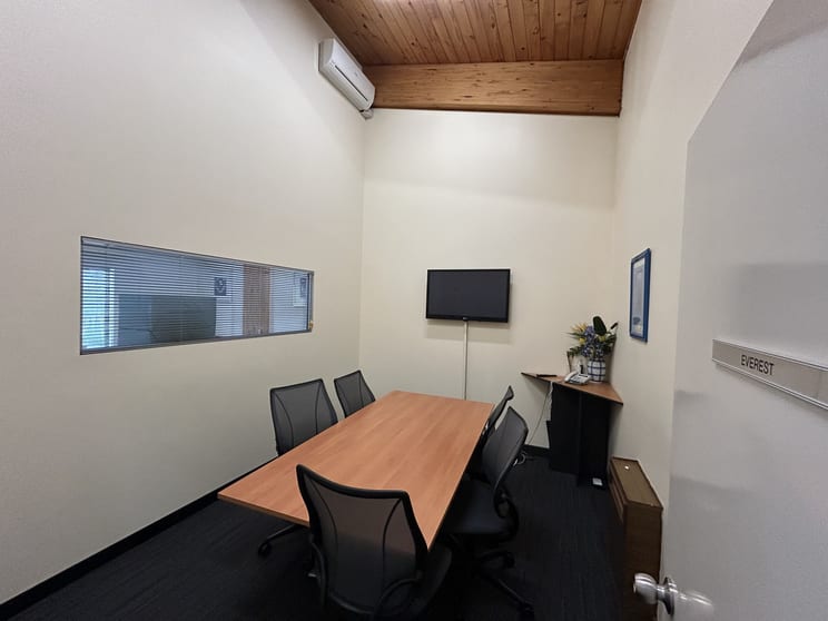 Click to view all images 1/5 Cressall Road Balcatta WA 6021 - Image 3