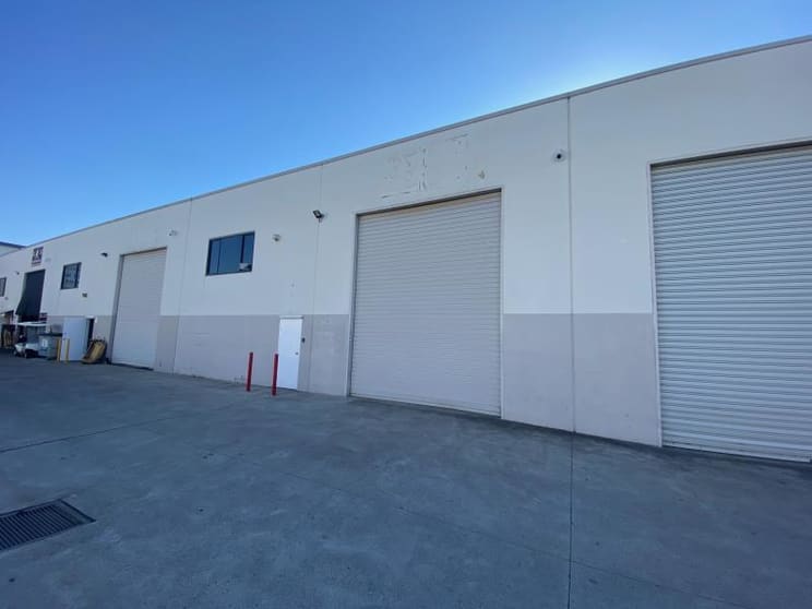 Click to view all images Unit 2/5 Samantha Place Smeaton Grange NSW 2567 - Image 2