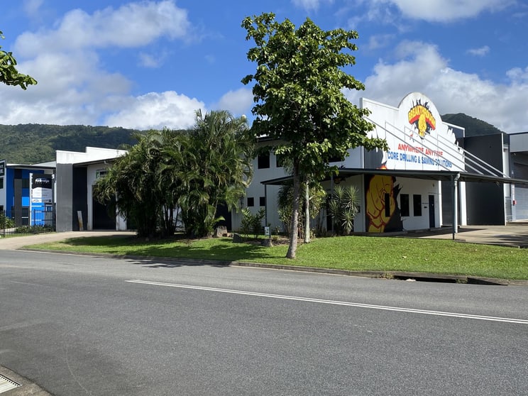 Click to view all images 41 Mount Milman Drive Smithfield QLD 4878 - Image 3