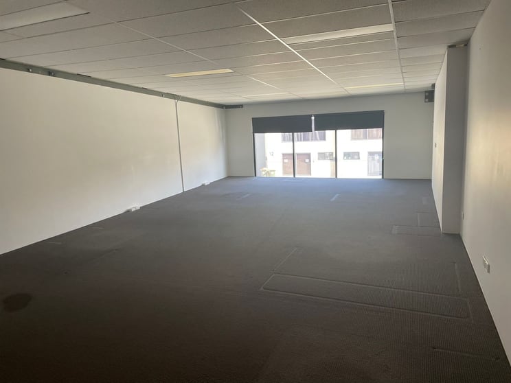 Click to view all images Unit 9/8 Teamster Close Tuggerah NSW 2259 - Image 2