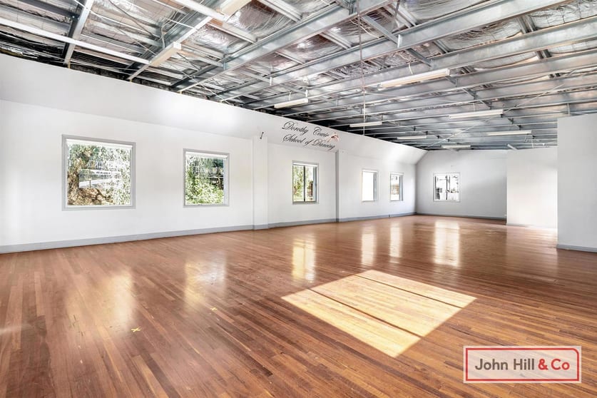 Click to view all images 17 Deane Street Burwood NSW 2134 - Image 3