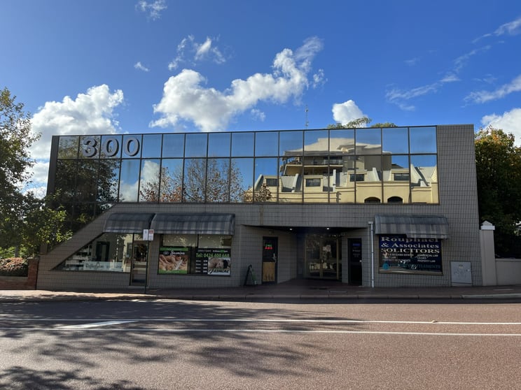 12/300 Albany Highway Victoria Park WA 6100 - Image 2