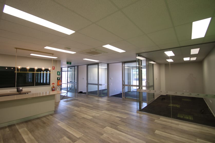 Click to view all images 1b/15 Fowlestone Tivendale NT 0822 - Image 3