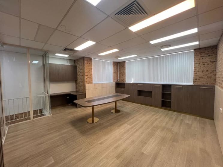 Click to view all images Unit 4/314 Hoxton Park Road Prestons NSW 2170 - Image 3