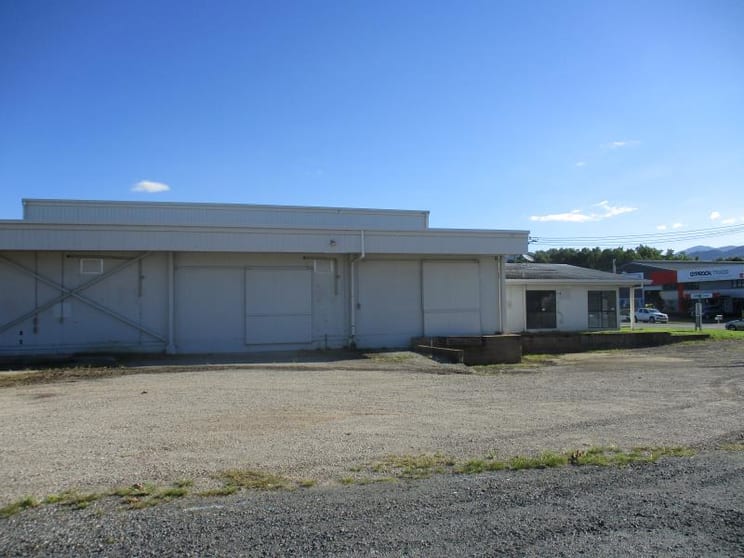 Click to view all images 13 Redden Street Portsmith QLD 4870 - Image 2