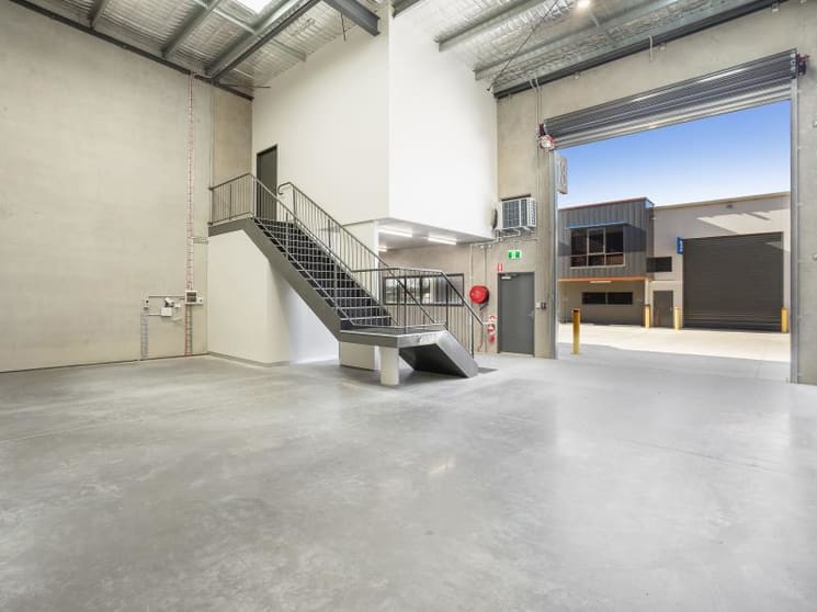 Click to view all images Unit 13/275 Annangrove Road Rouse Hill NSW 2155 - Image 2