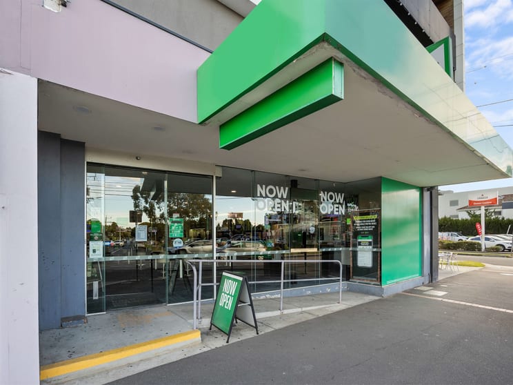 Click to view all images Ground Floor/328 Hawthorn Road Caulfield VIC 3162 - Image 2