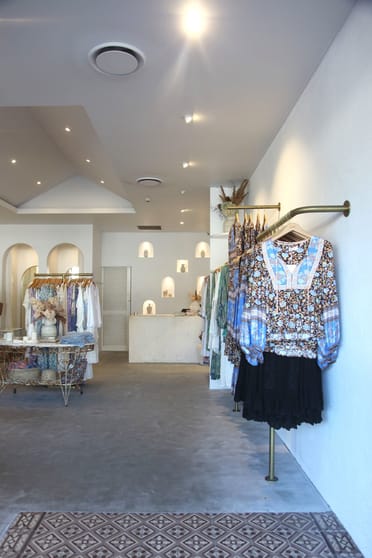 Click to view all images 1/19-23 Lawson Street Byron Bay NSW 2481 - Image 2