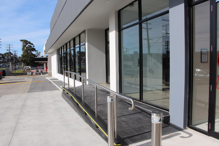 Click to view all images Unit 1/89-99 Bell Street Preston VIC 3072 - Image 1