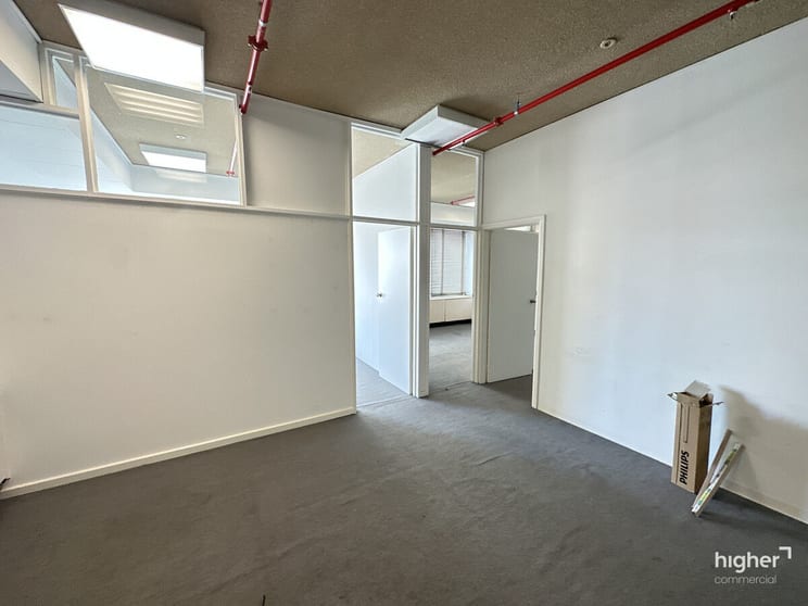 Click to view all images Suite 3, Level 7/38 Currie Street Adelaide SA 5000 - Image 2