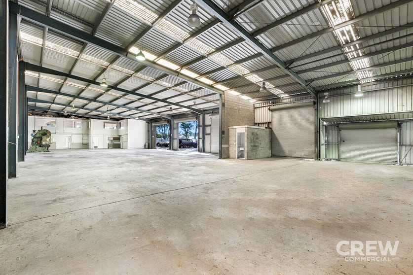 Click to view all images 4 Barnett Place Molendinar QLD 4214 - Image 1