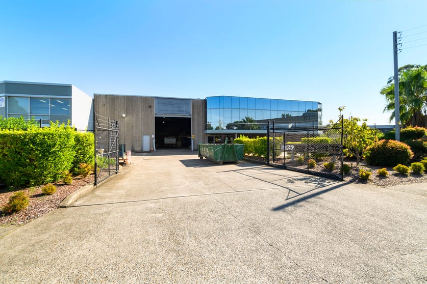 Click to view all images 32 Prime Drive Seven Hills NSW 2147 - Image 1