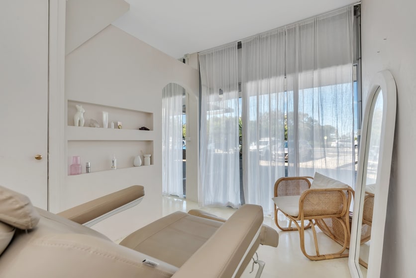 Click to view all images 3/110 Sixth Avenue Maroochydore QLD 4558 - Image 3