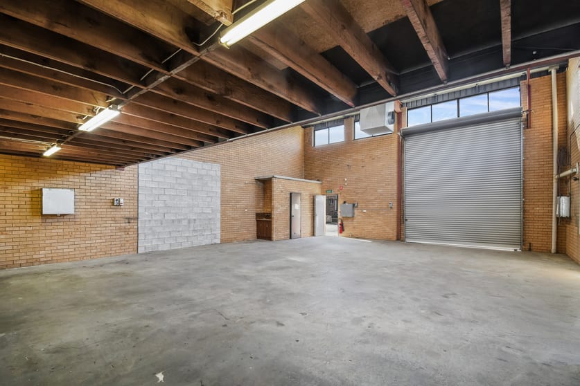 Click to view all images 1/16 Ralph Black Drive North Wollongong NSW 2500 - Image 2