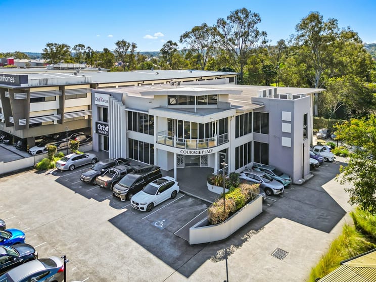 Click to view all images 1, 2, 3 &4/3916 Pacific Highway Loganholme QLD 4129 - Image 2