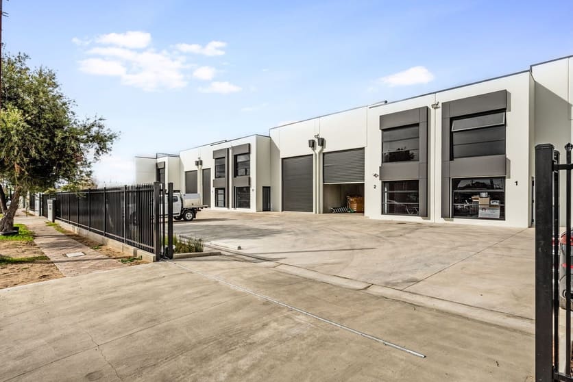 Click to view all images 5 Paula Avenue Windsor Gardens SA 5087 - Image 3