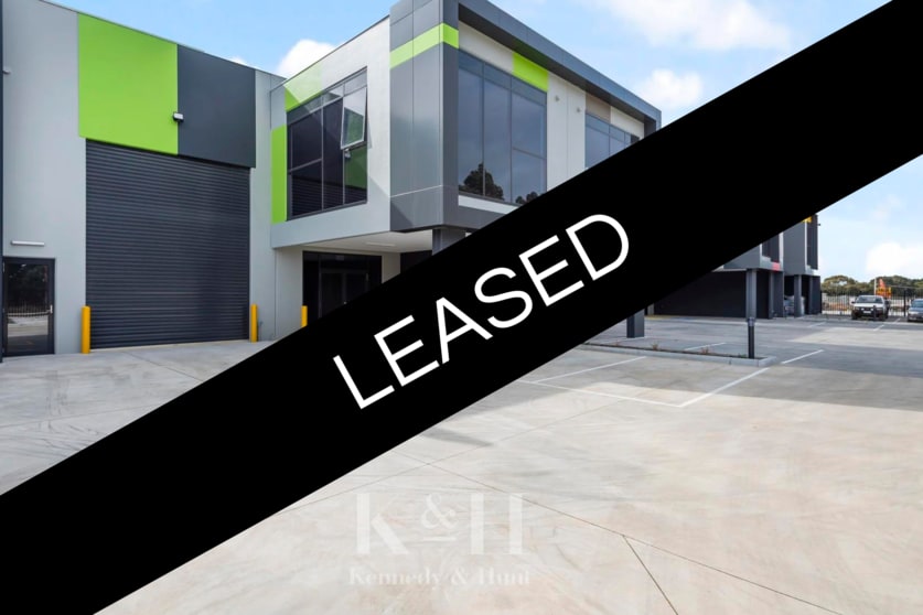 Click to view all images 4/120 Payne Road New Gisborne VIC 3438 - Image 1